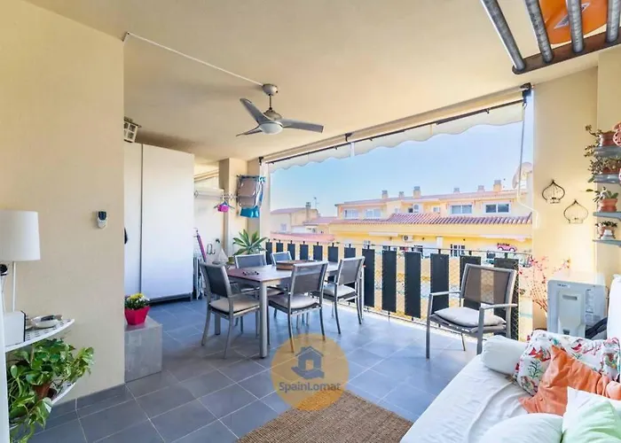 Apartamento Con Amplia Terraza En *