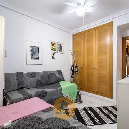 Apartamento Con Amplia Terraza En شقة فوينخيرولا