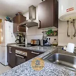 アパート Apartamento Con Amplia Terraza En *