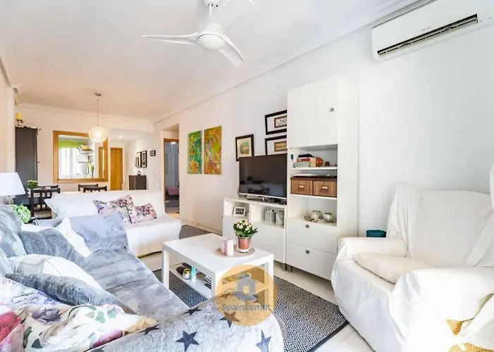 Apartamento Con Amplia Terraza En *